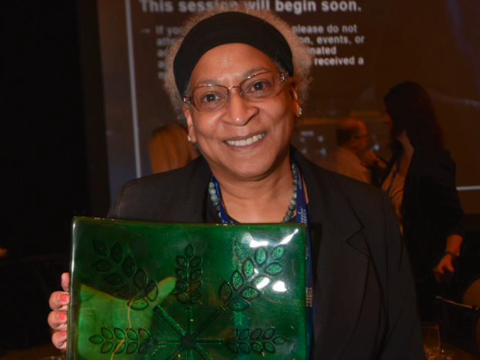 Valerie Nicholson-Watson Wins John van Hengel Fellowship Award